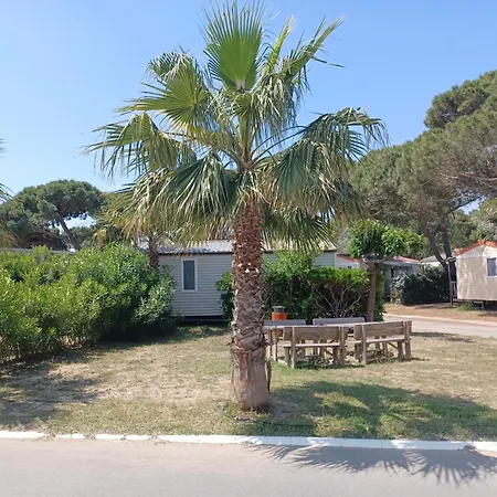 Mobil-home Pour 6 Personnes * ナルボンヌ