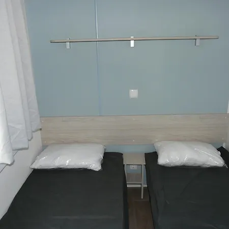 Mobil-home Pour 6 Personnes * ناربون